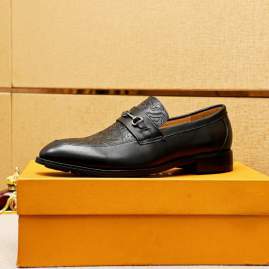 Picture of Louis Vuitton Shoes _SKULVsz38-45h090613896